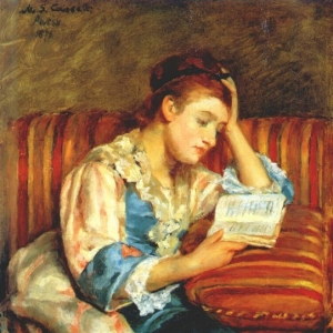 Кассат Мэри - Миссис Дюффе читает, сидя на полосатой софе